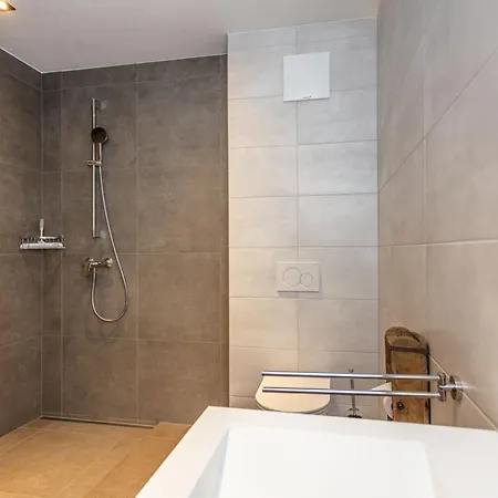 Seeblick By Interhome *