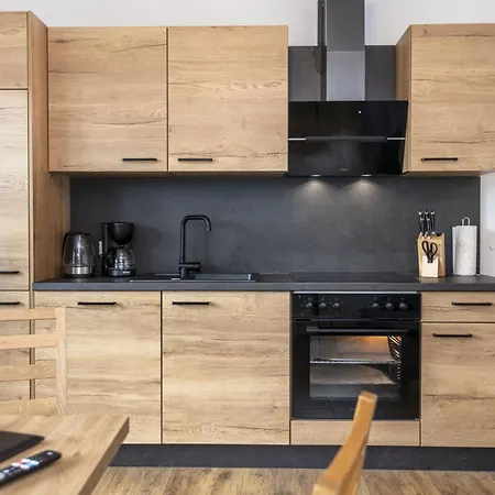 Seeblick By Interhome ツェル アム ゼー